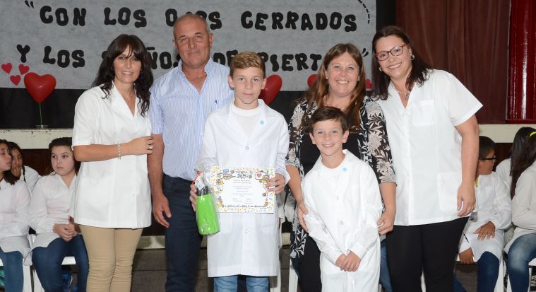 Entrega de Presentes a graduados